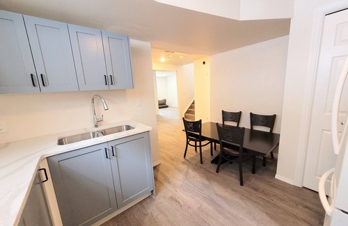 Northwest Calgary House | Newly renovated Rocky Ridge Ranch