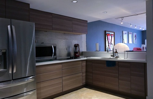 North Miami Condo | NEWLY RENOVATED SMART HOME CONDO WITH CITY VIEW!