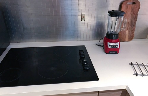 North Miami Condo | NEWLY RENOVATED SMART HOME CONDO WITH CITY VIEW!