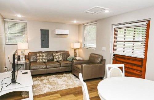 Maiden House | Newly Renovated Small Town Retreat