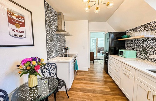 Fort Collins Apartment | Newly Renovated Stylish 1-bedroom apartment in brilliant Fort Collins, 30+ Days