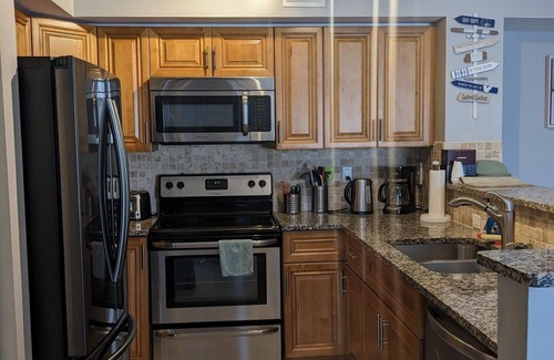 Villages of Palm Beach Lakes Condo | Newly Renovated 2 Bedroom/2 Bath West Palm Beach Condo