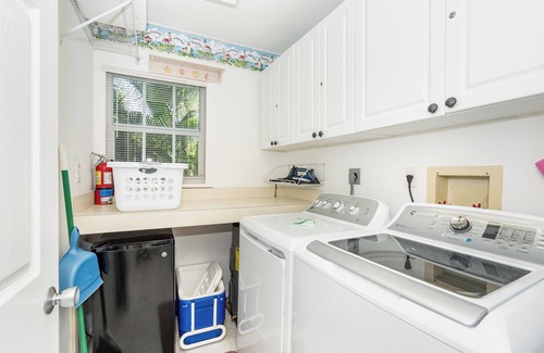 Palm Island Villa | Newly Renovated! Very Nice 2 Bedroom Villa with a Gulf view, B2611A