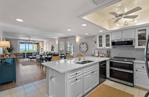 Palm Island Villa | Newly Renovated! Very Nice 2 Bedroom Villa with a Gulf view, B2611A