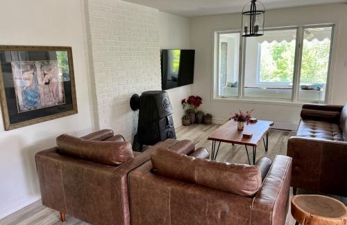 Coaticook Villa | Newly Renovated villa with magnificent views