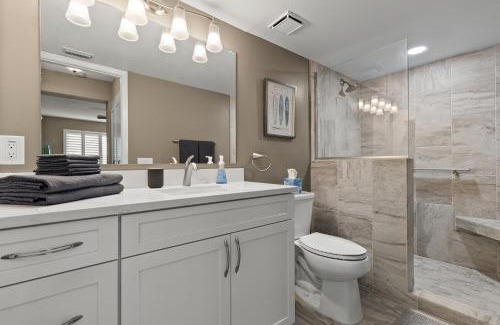 Isla del Sol Apartment | Newly Updated St. Pete 2-BR Condo on Isla Del Sol