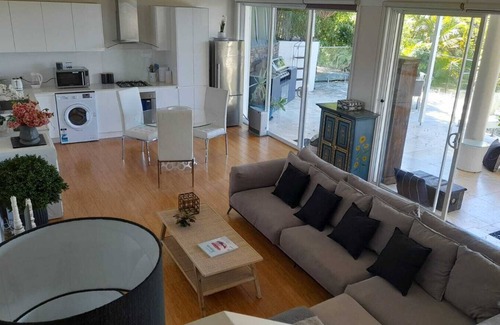 Newport House | Newport Beach Luxury