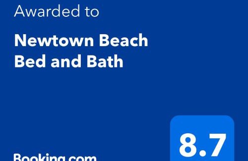 Wailoloa Bed & Breakfast | Newtown Beach Bed and Bath