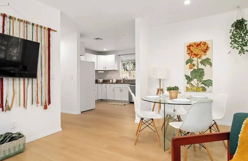 Atwater Village House | Next to Silverlake Hotspots - Gated, spacious, 3BD/2B Bungalow - private parking