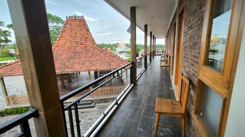 Mungkid House | Nez's Guesthouse Syariah