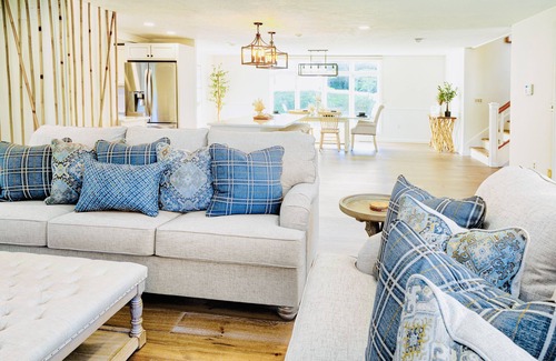 Meredith House | NH Lake Region 5BR—Family & Group Retreat