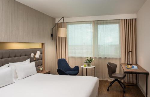 Colombier-Saugnieu Hotel | NH Lyon Airport