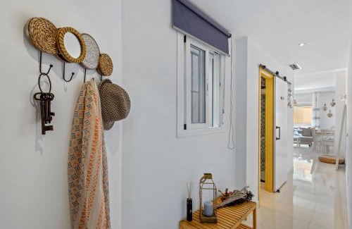 Torre de Benagalbon Apartment | Niña Sureña Home Añoreta Golf