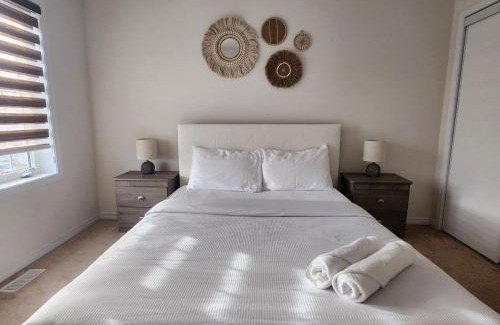 Thorold House | Niagara Oasis Hideaway