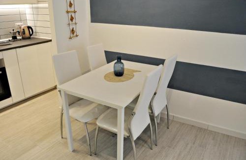 Manarola Apartment | Nibea Suite Apartment