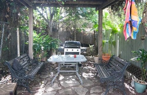 Golden Hill Apartment | Nice 1 bedroom apartment set up with 2 queen beds with one in the living room. The kitchen and bar area still provide ample space and can accommodate up to 5 people.