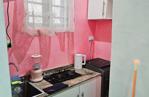 Alimosho Apartment | Nice 1 bedroom Pent House area of an apartment.Having it own separate entrance