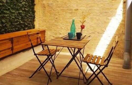 Saint-Nicolas Apartment | Nice 3 rooms near the city center of Caen