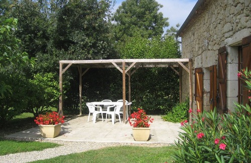 Plieux Cottage | Nice 5-seater gite with swimming pool in Plieux (Gers, Gascogne)