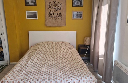 Les Chutes Lavie Apartment | Nice air-conditioned T2 with garden