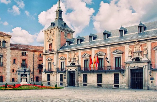 Villa de Vallecas Bed & Breakfast | Nice and cozy apartment close to the countryside and Shopping Center -HABITACION 2