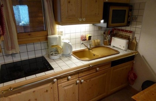 Les Contamines-Montjoie Apartment | Nice apartment of 35 m2 in a beautiful sunny Savoyard chalet