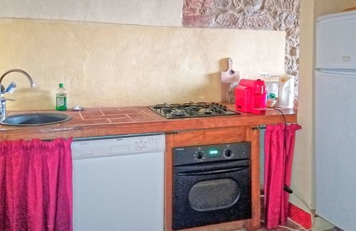 Castelnuovo Berardenga Apartment | Nice apartment for 6 guests with pool, WIFI, terrace, pets allowed, panoramic view and parking