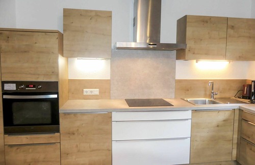 Strass im Zillertal Apartment | Nice apartment for 8 people with WIFI, TV, patio, pets allowed and parking