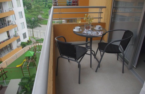 Menga Apartment | NICE APARTAMENT NEXT TO CHIPICHAPE SHOPPING (5)