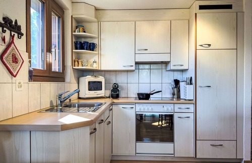 Les Mayens-de-Sion Apartment | Nice apartment for 6 people with WIFI, TV and balcony