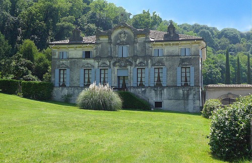 Colognola ai Colli Apartment | Nice apartment for 8 guests with A/C, pool, WIFI, TV and parking, close to Verona