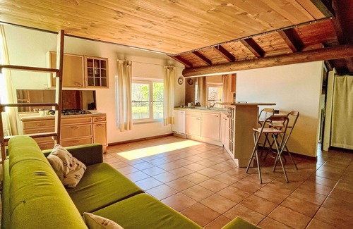 Samolaco Apartment | Nice apartment for 3 guests with WIFI, balcony, pets allowed, panoramic view and parking