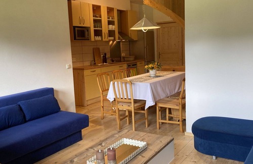Muhldorf Apartment | Nice apartment for 8 guests with WIFI, balcony and parking