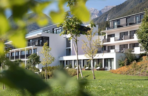 Telfes im Stubai Apartment | Nice apartment for 4 guests with pool, WIFI, TV, terrace, pets allowed and parking