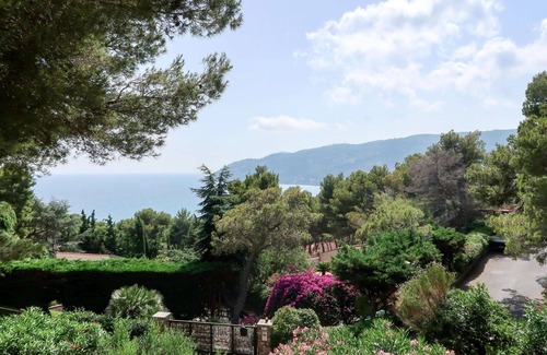 Andora Villa | Nice apartment in villa for 6 guests with WIFI, TV, terrace, pets allowed and parking