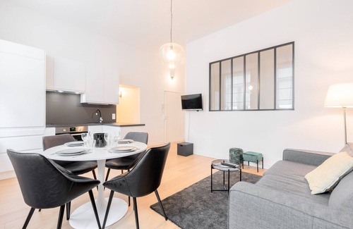 Old Lille Apartment | Nice apartment 2 bedrooms in Old Lille!