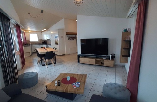 Saas Almagell Apartment | Nice apartment for 6 guests with WIFI, TV and balcony
