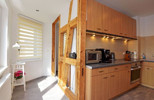 Zella-Mehlis Apartment | Nice apartment for 4 guests with WIFI, TV, pets allowed and parking