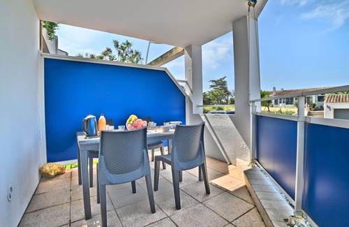 La Cotiniere Apartment | Nice apartment for 4 guests with WIFI, pool, TV, terrace and pets allowed