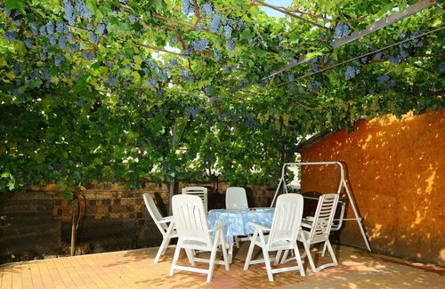 Balatonszemes Apartment | Nice apartment for 6 people with WIFI, A/C, TV, balcony and parking