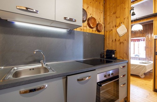 Campodolcino Apartment | Nice apartment for 4 people with WIFI, TV, pets allowed and parking