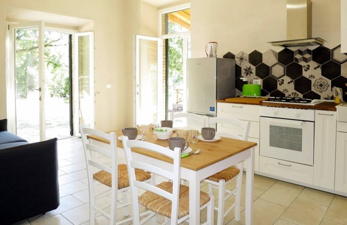 Bolsena Apartment | Nice apartment for 4 people with pool, WIFI, TV, terrace and pets allowed