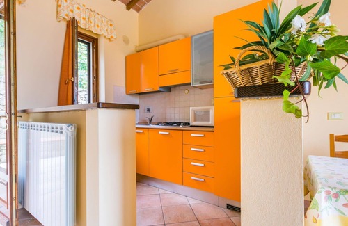 San Baronto Apartment | Nice apartment for 2 guests with WIFI, pool, TV, terrace, pets allowed, panoramic view and parking
