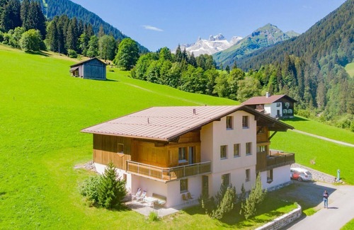 Tschagguns Apartment | Nice apartment for 2 guests with patio and parking