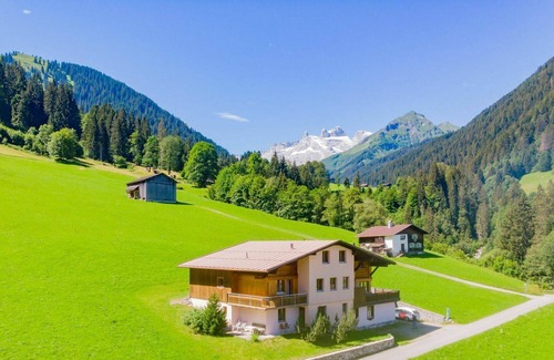 Tschagguns Apartment | Nice apartment for 2 guests with patio and parking