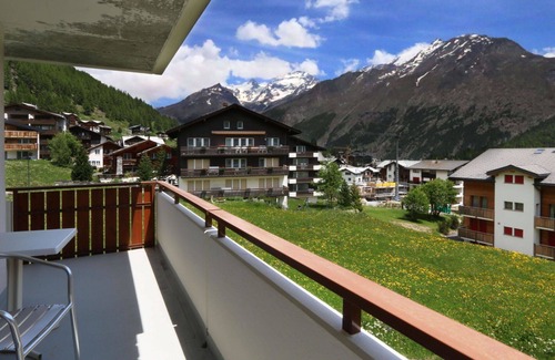 Saas-Fee Apartment | Nice apartment for 2 guests with TV and pets allowed