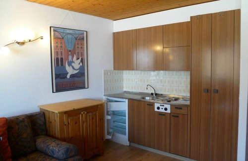 Vex Apartment | Nice apartment for 2 guests with pool, WIFI, TV and balcony