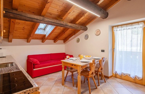 Mazzin Apartment | Nice apartment for 2 people with WIFI, TV and patio