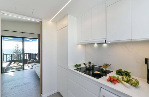 Patalavaca Apartment | Nice apartment for 2 people with A/C, pool, WIFI, TV, balcony, pets allowed and parking