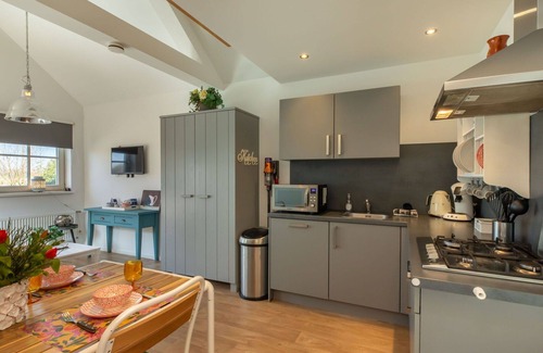 Vlissingen Apartment | Nice apartment for 2 people with WIFI, TV, pets allowed and parking